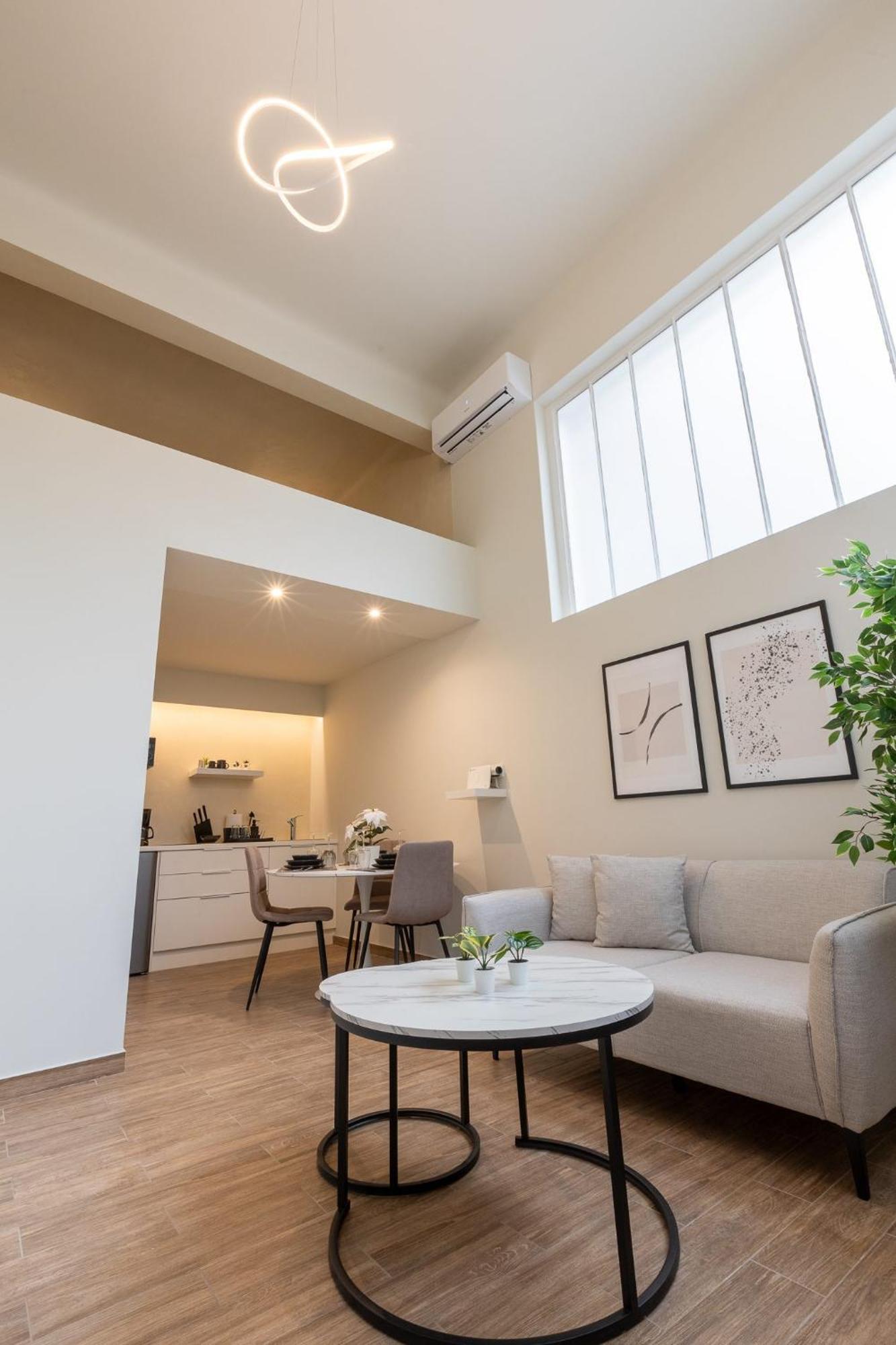 Acropolis Local Loft Apartment *
